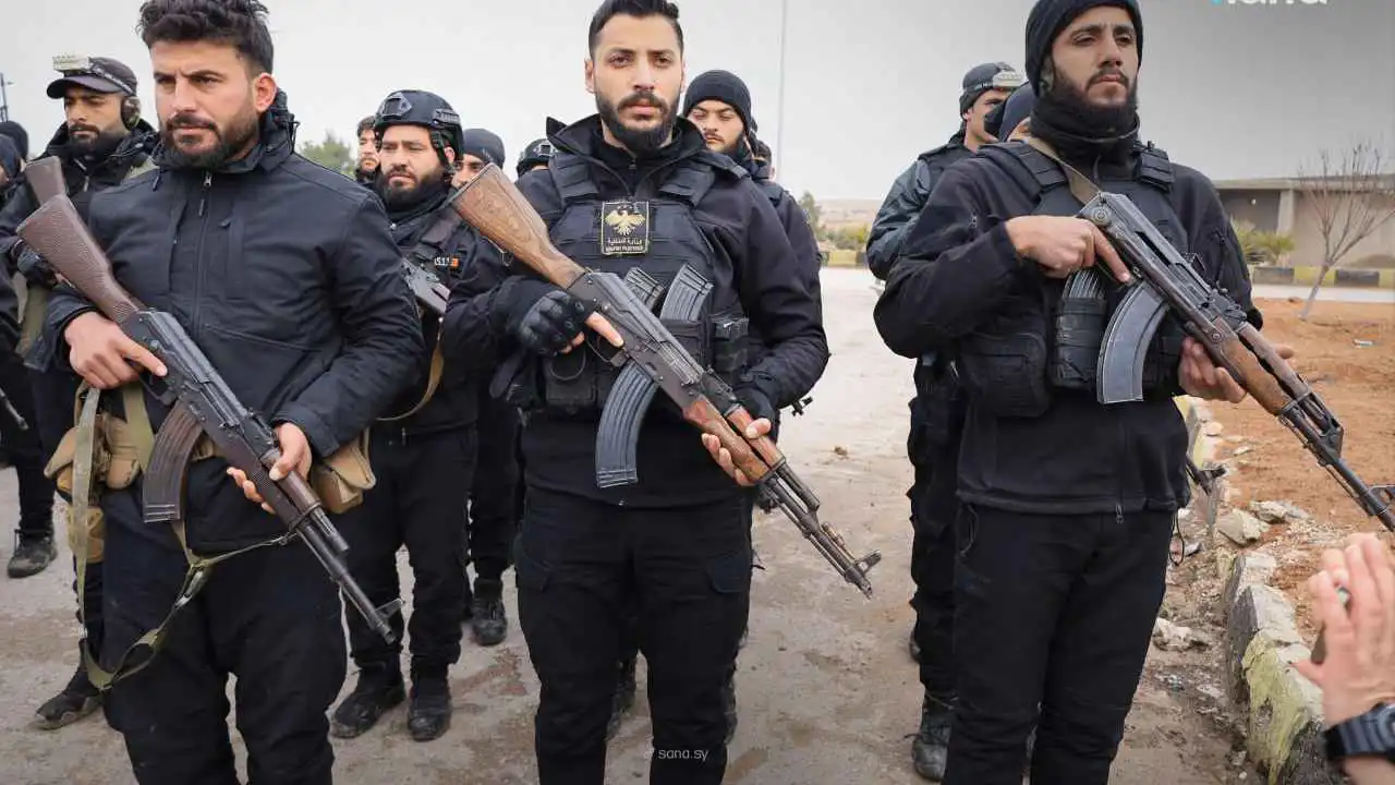 تنفيذا للاتفاق مع قسد.. الأمن السوري يتأهب لدخول "عين العرب" (صور)