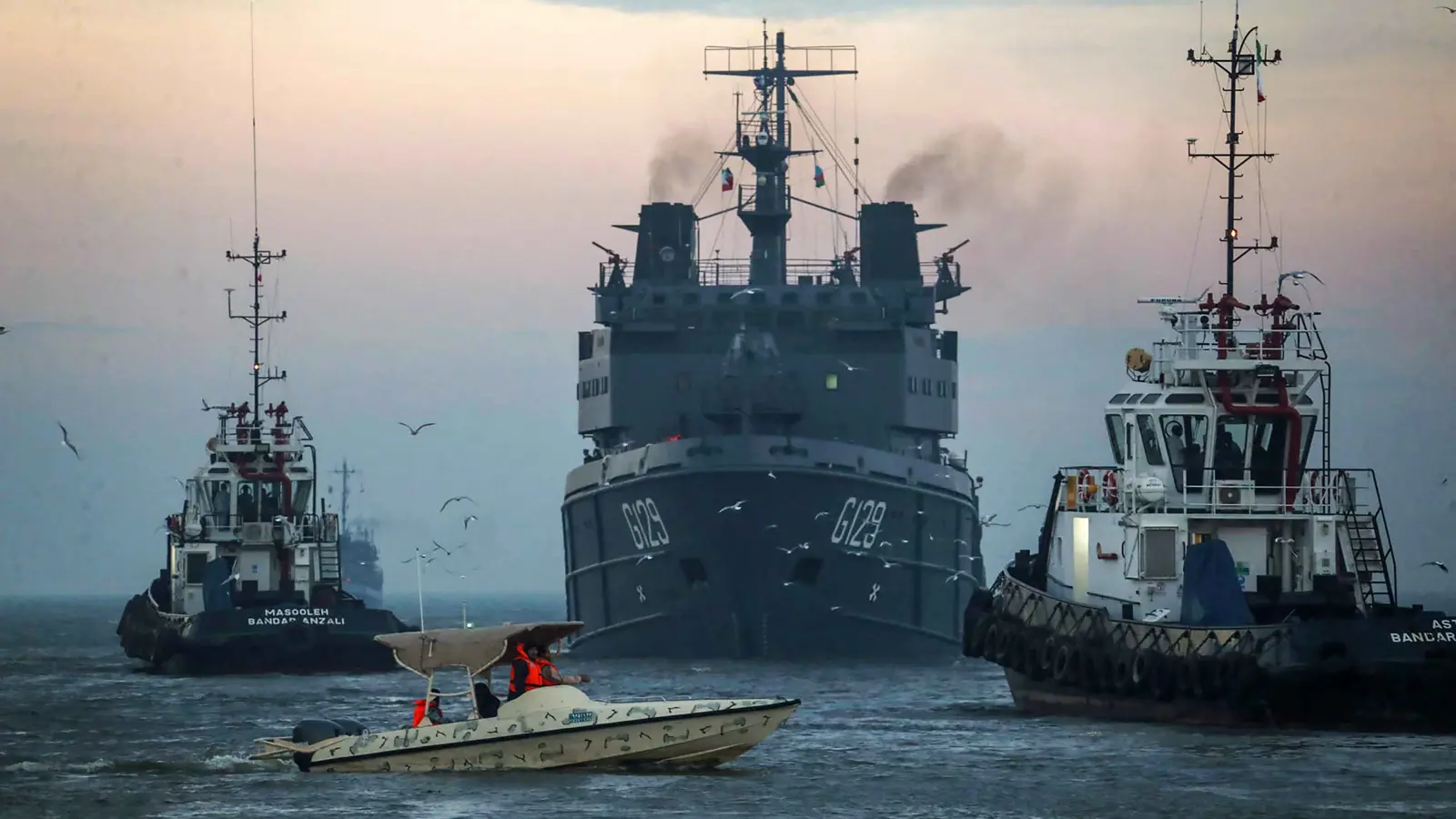 مناورات مشتركة مع أذربيجان.. إيران تستعرض قوتها في بحر قزوين