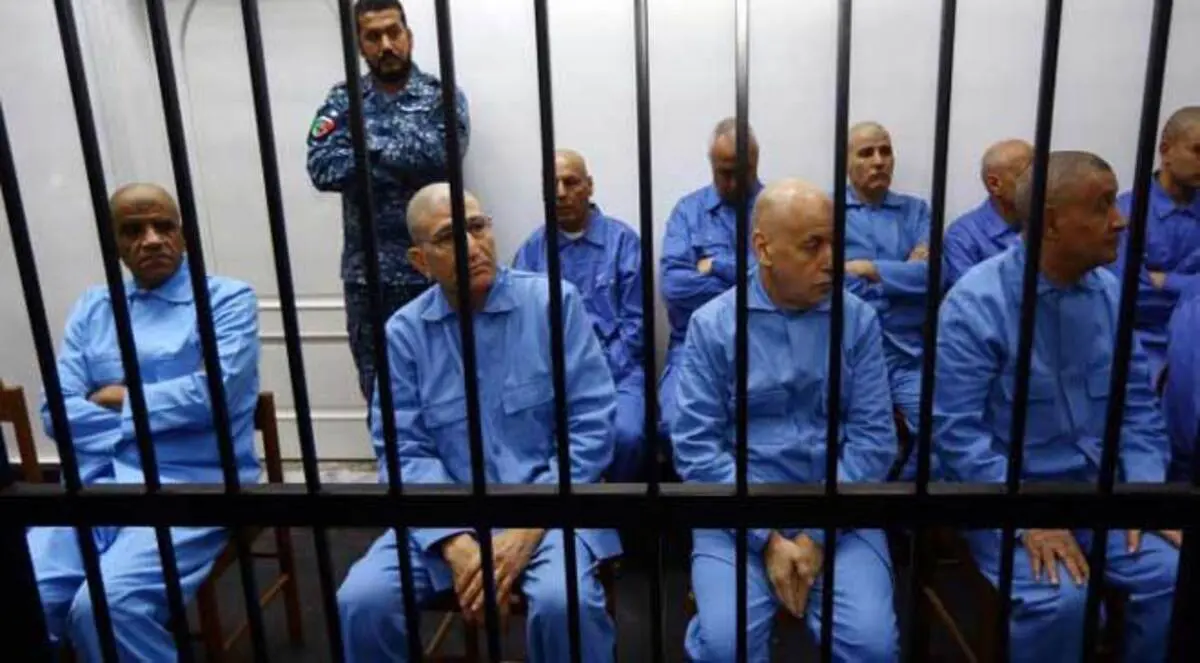 محكمة طرابلس تؤجل محاكمة 37 من رموز نظام القذافي