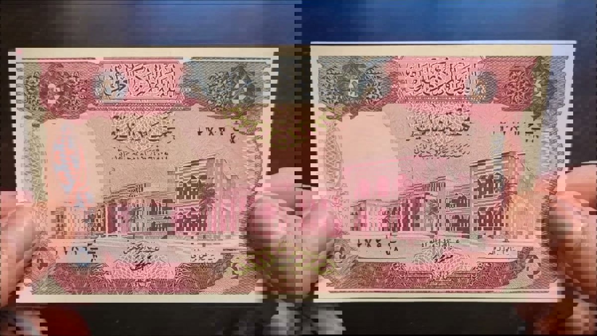 مع أزمة الدولار.. نشاط لعصابات تزوير العملة في العراق

