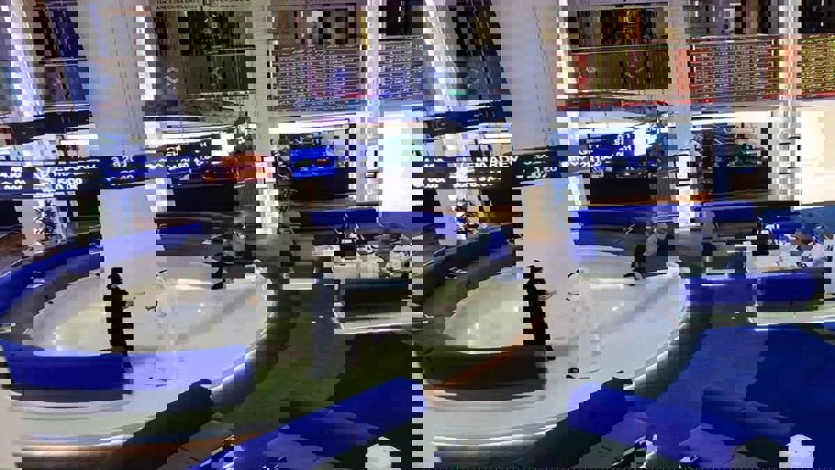 بورصة دبي تحقق مكاسب.. وتحركات طفيفة بباقي أسواق الخليج الرئيسة