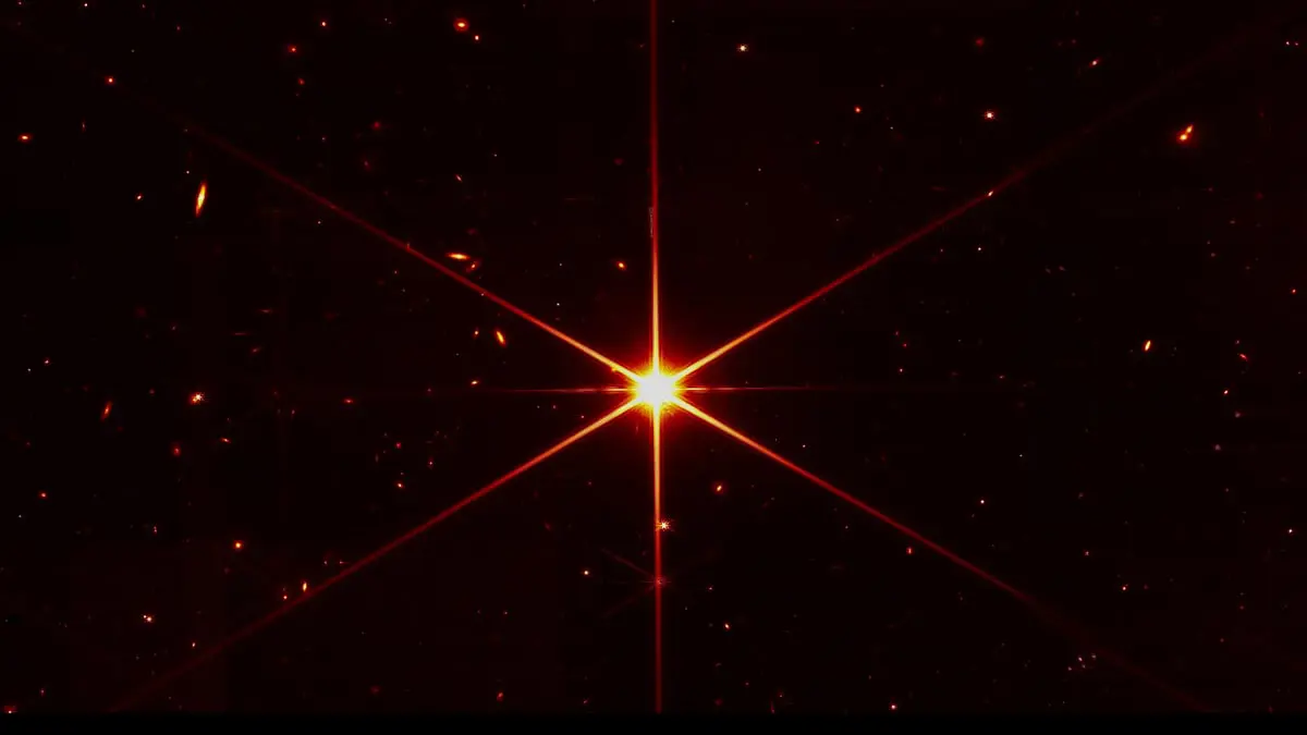 "جيمس ويب" من ناسا يلتقط أول صورة عالية التركيز لنجم في الفضاء