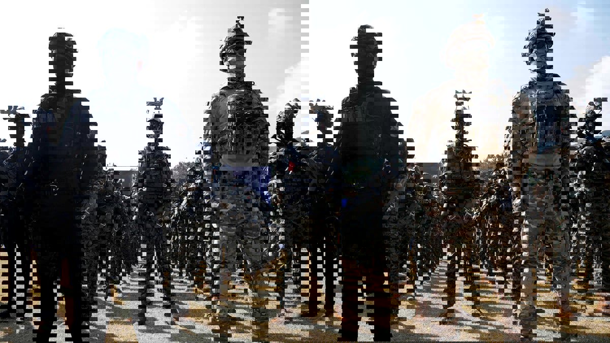 كوريا الشمالية تطلق رابع صاروخ في أسبوع.. وجارتها تستعرض قوتها العسكرية