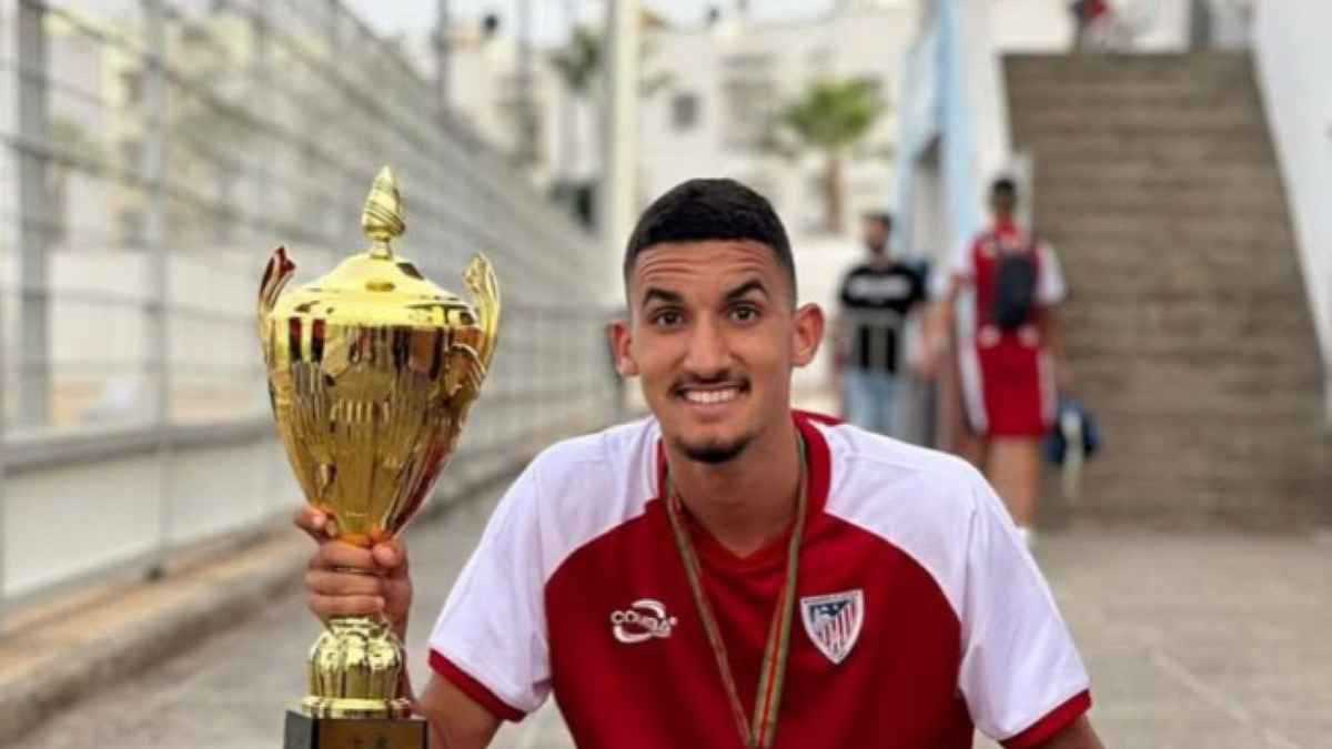 لاعب بالدوري المغربي يصل إسبانيا في رحلة سرية على متن قارب بحري