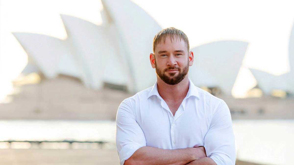 خلل إلكتروني يمنح خبيرا بريطانيا تأشيرة أسترالية "نادرة"