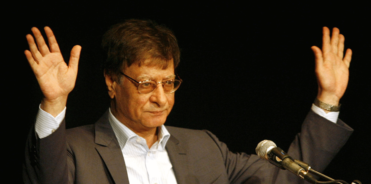 في الذكرى العاشرة لرحيله.. بيت الشعر في الفجيرة يطلق وسام "محمود درويش"