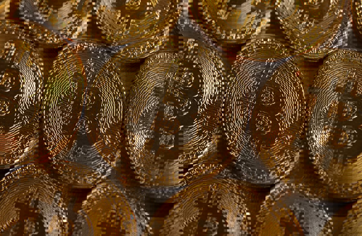 بيتكوين تحقق أفضل أداء منذ إطلاقها عام 2008