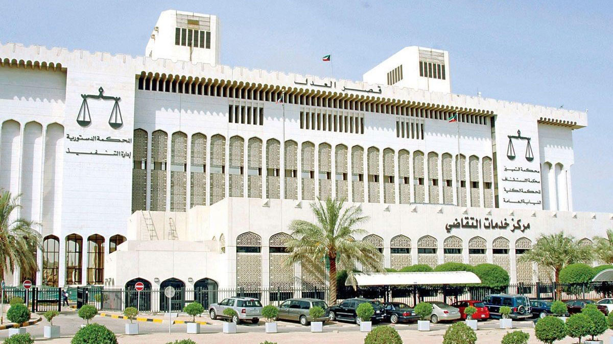 القضاء الكويتي يصدر أحكاما بالسجن في أولى قضايا "تجارة الإقامات" منذ بدء أزمة كورونا