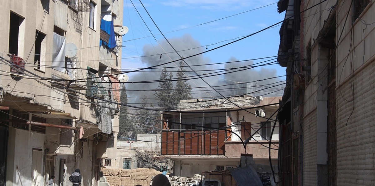 المرصد السوري: ارتفاع ضحايا قصف الغوطة الشرقية إلى 100 شخص