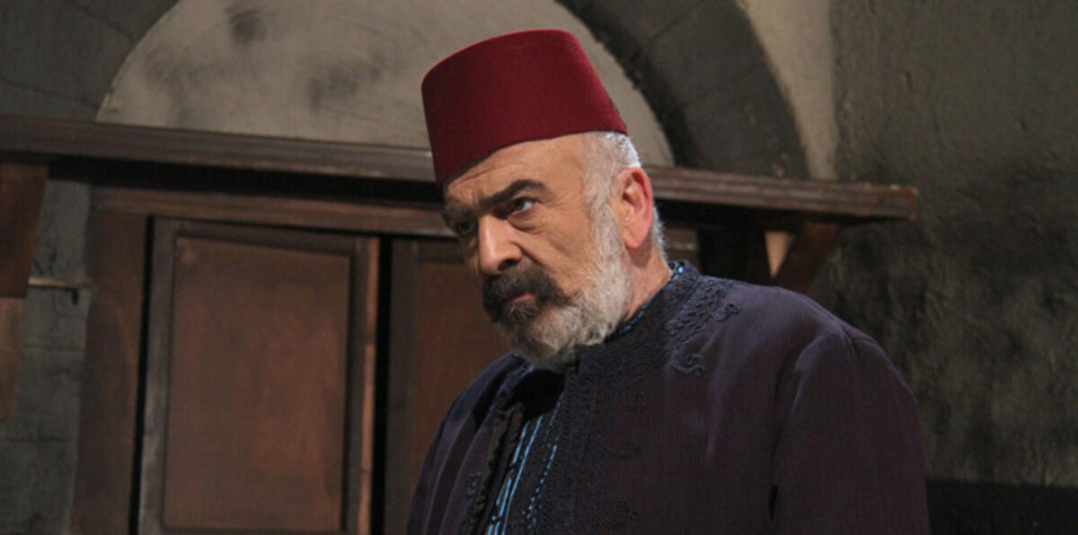 سلوم حداد يعاني من طعنات الأقارب في "خاتون"