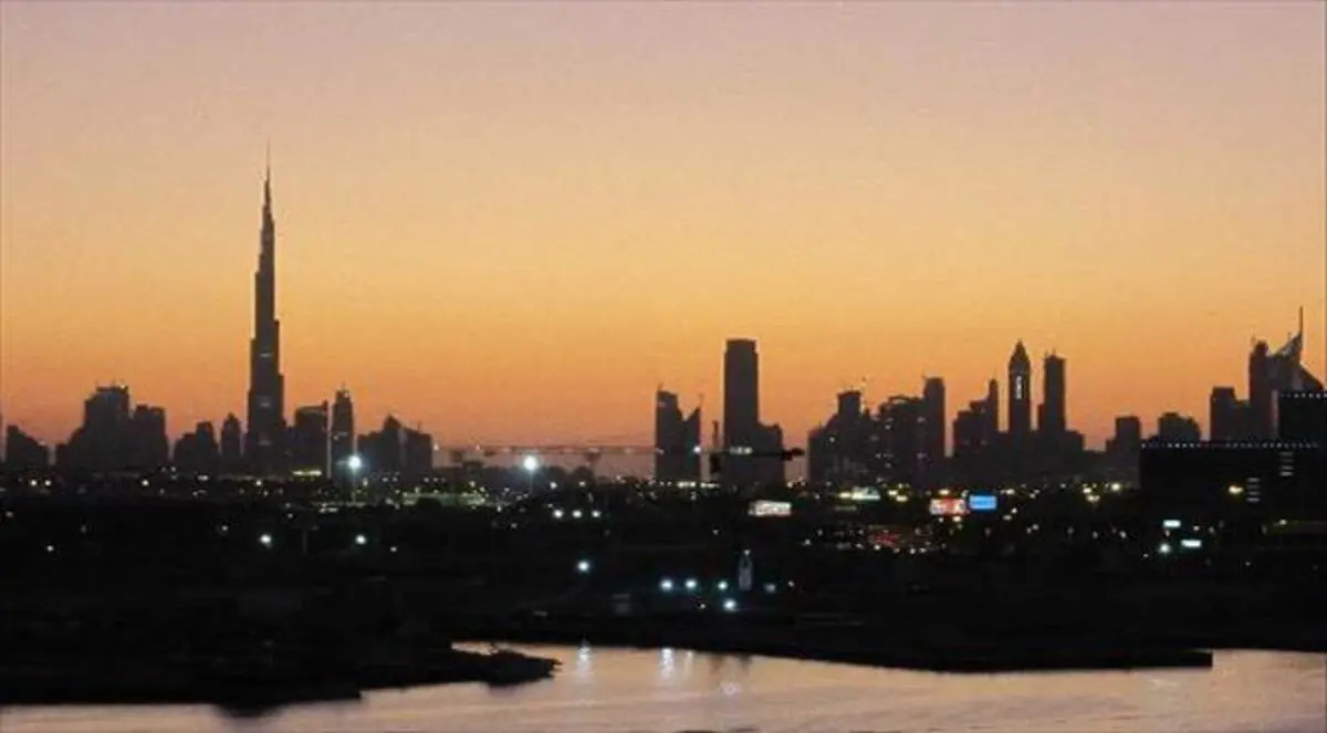 شركات البناء بالإمارات تواجه أزمة سيولة