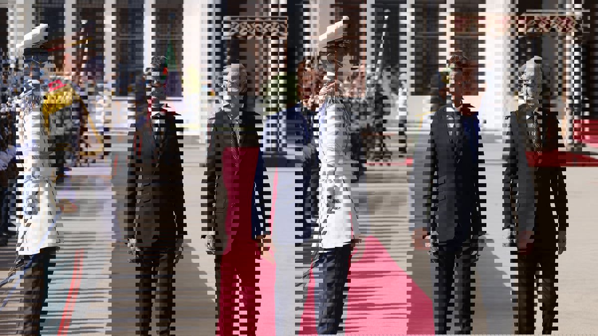 بعد زيارة ماكرون.. الجزائر تدرس زيادة صادراتها من الغاز إلى فرنسا بنسبة 50%