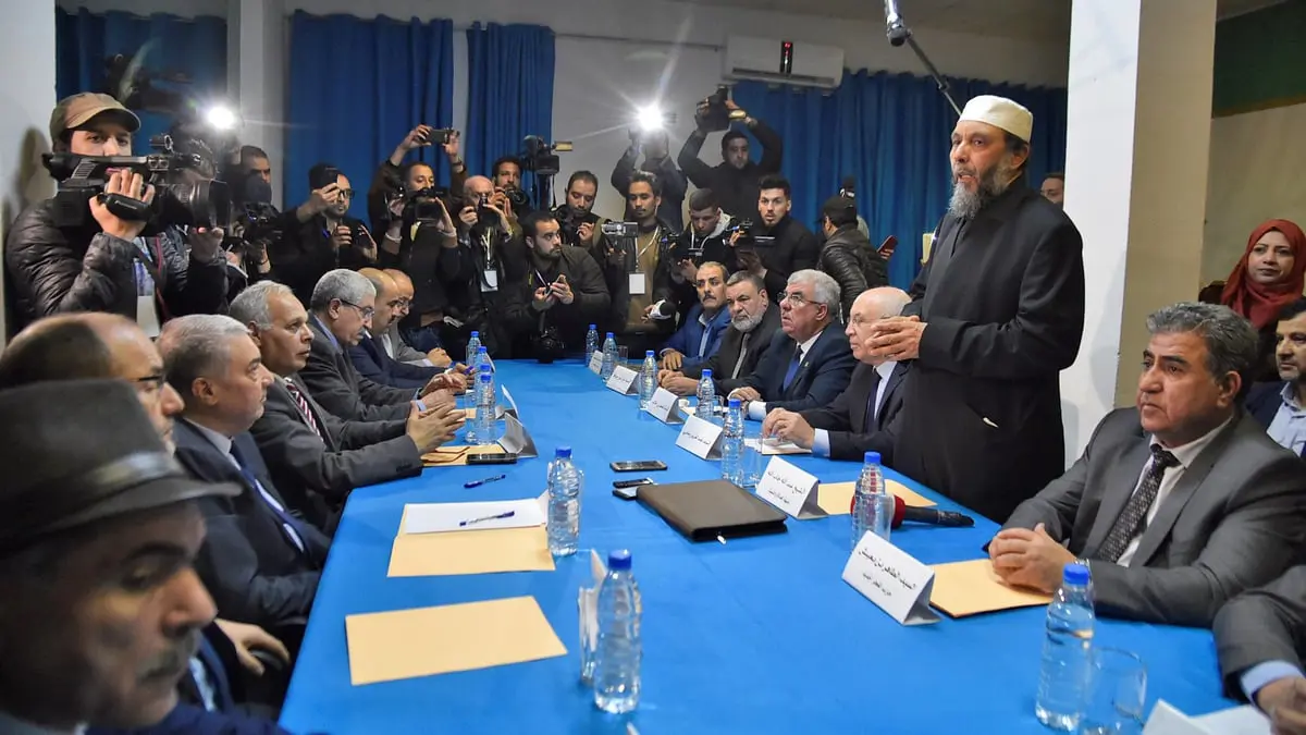 هل تنجح أحزاب المعارضة الجزائرية بفرض حوار وطني جامع؟