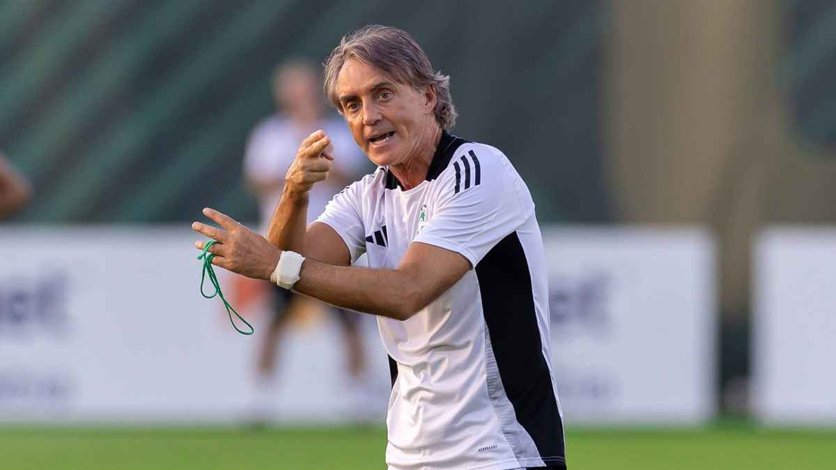 رد فعل مثير من مانشيني بعد خسارة السعودية أمام إندونيسيا