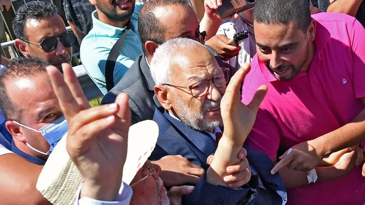 تونس.. الغنوشي يمثل أمام القضاء في قضية تبييض أموال