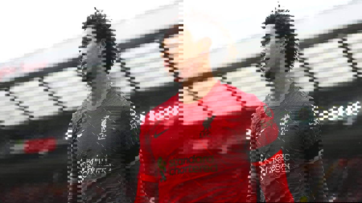 شكوك حول مشاركة ألكسندر أرنولد خلال قمة ليفربول ضد مانشستر سيتي