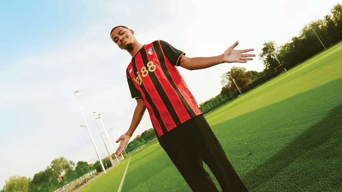 بورنموث يعلن تعاقده مع النجم المغربي أمين عدلي