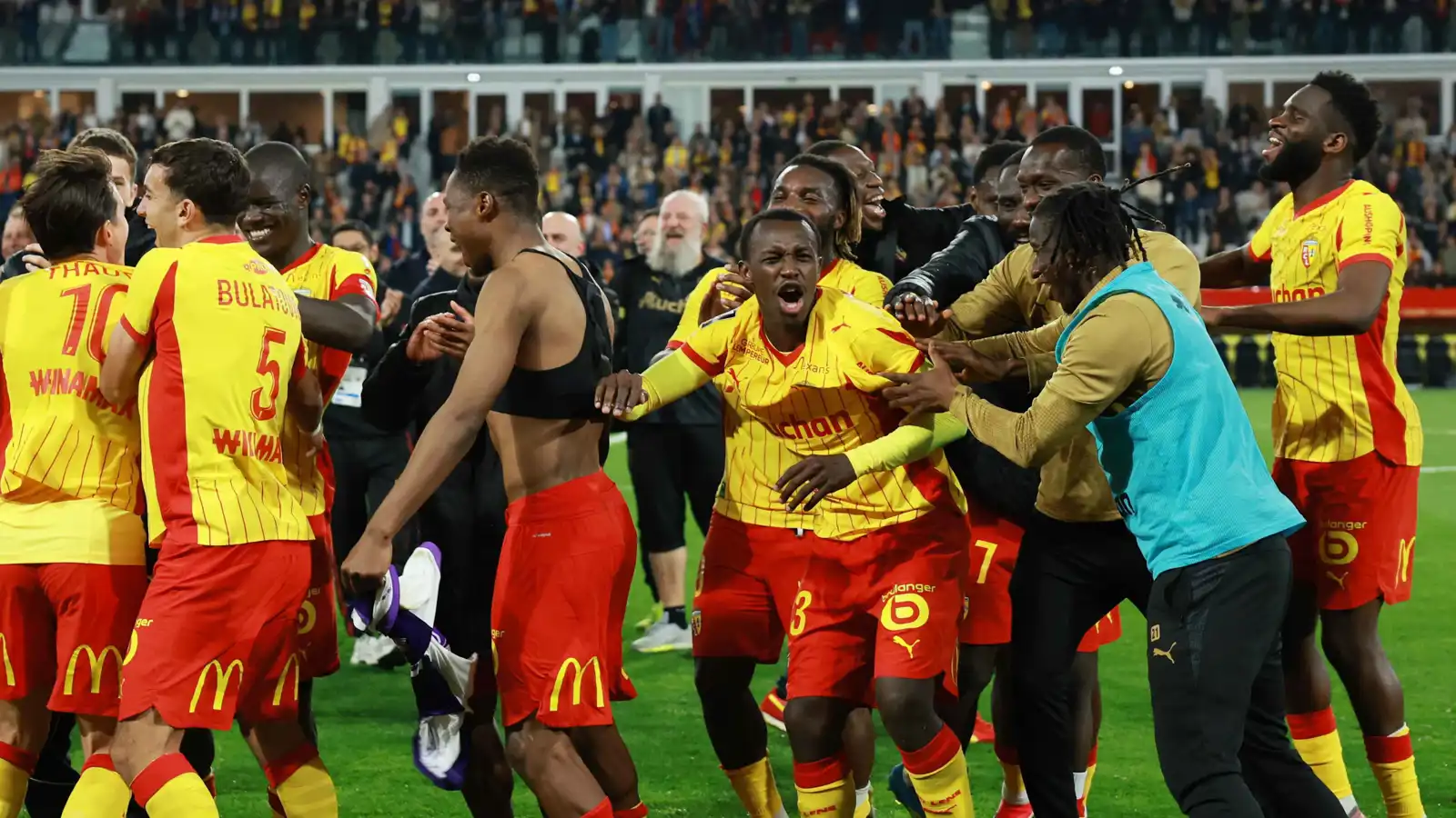 سعود عبد الحميد يقود لانس إلى نهائي كأس فرنسا (فيديو)