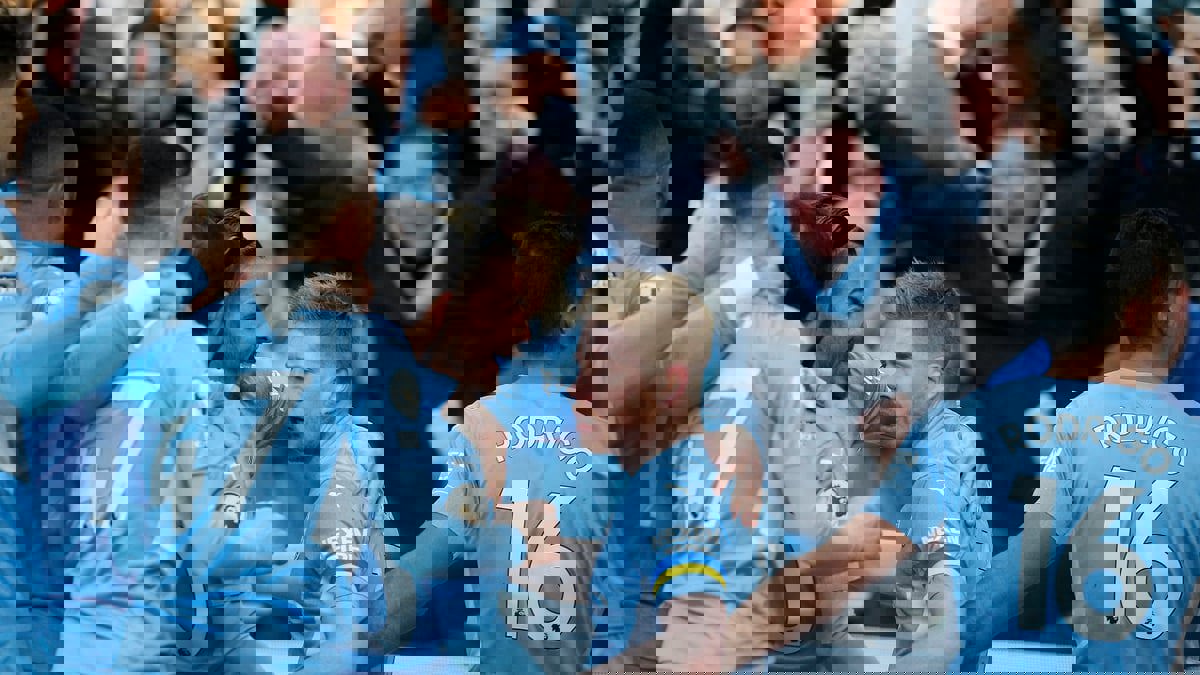 ترتيب الدوري الإنجليزي: مانشستر سيتي يهزم مانشستر يونايتد ويبتعد في الصدارة