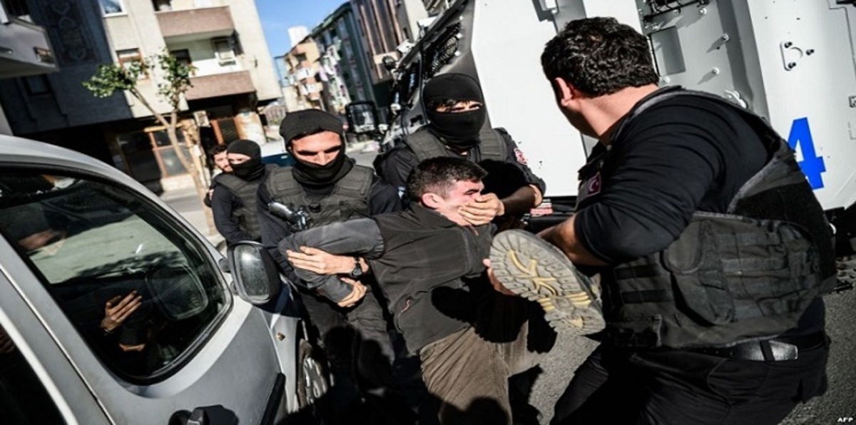 تركيا تطلب إدراج أسماء 47 إرهابيا على "النشرة الحمراء" الدولية