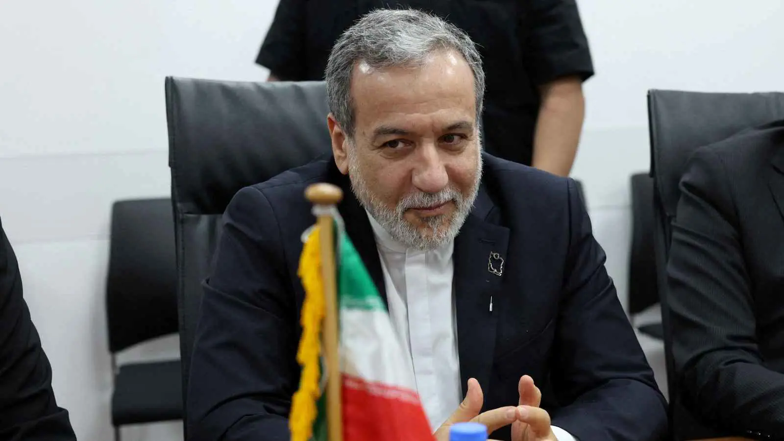 في اتصال مع كالاس.. عراقجي يحذر من "النهج المدمر" لدول أوروبية