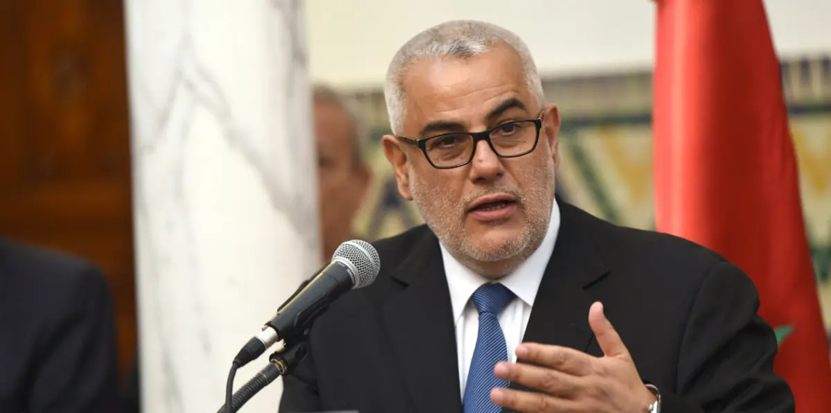 بنكيران يدعو لتعديل دستور المغرب ويوجه رسائل "مشفرة" للقصر الملكي