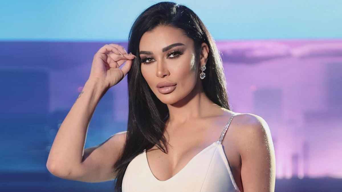 "ليسوا سكان لبنان".. نادين الراسي "تعاتب" أفيخاي أدرعي (فيديو)