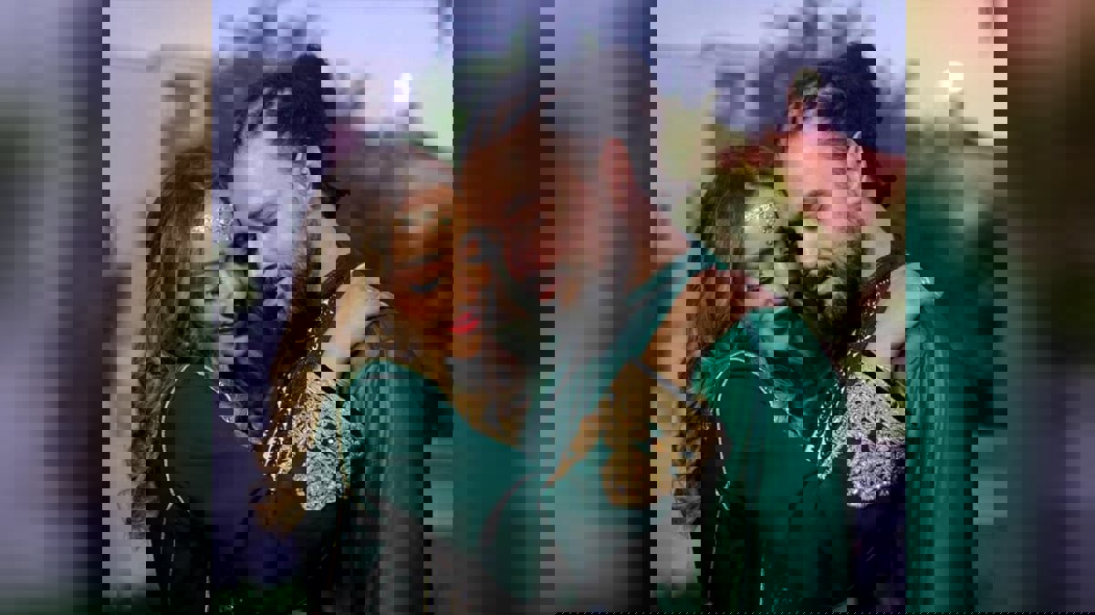 عبد الفتاح الجريني وجميلة البداوي يحتفلان بزفافهما في المغرب‎‎