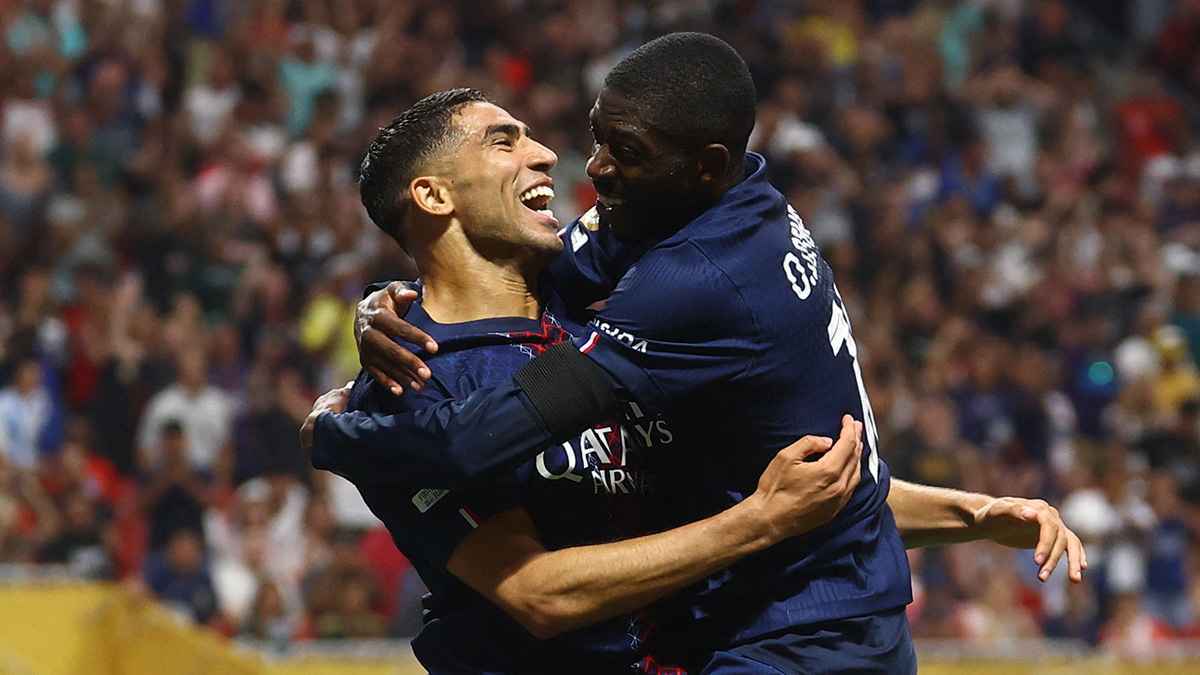 أول تعليق من أشرف حكيمي حول الفوز بالكرة الذهبية