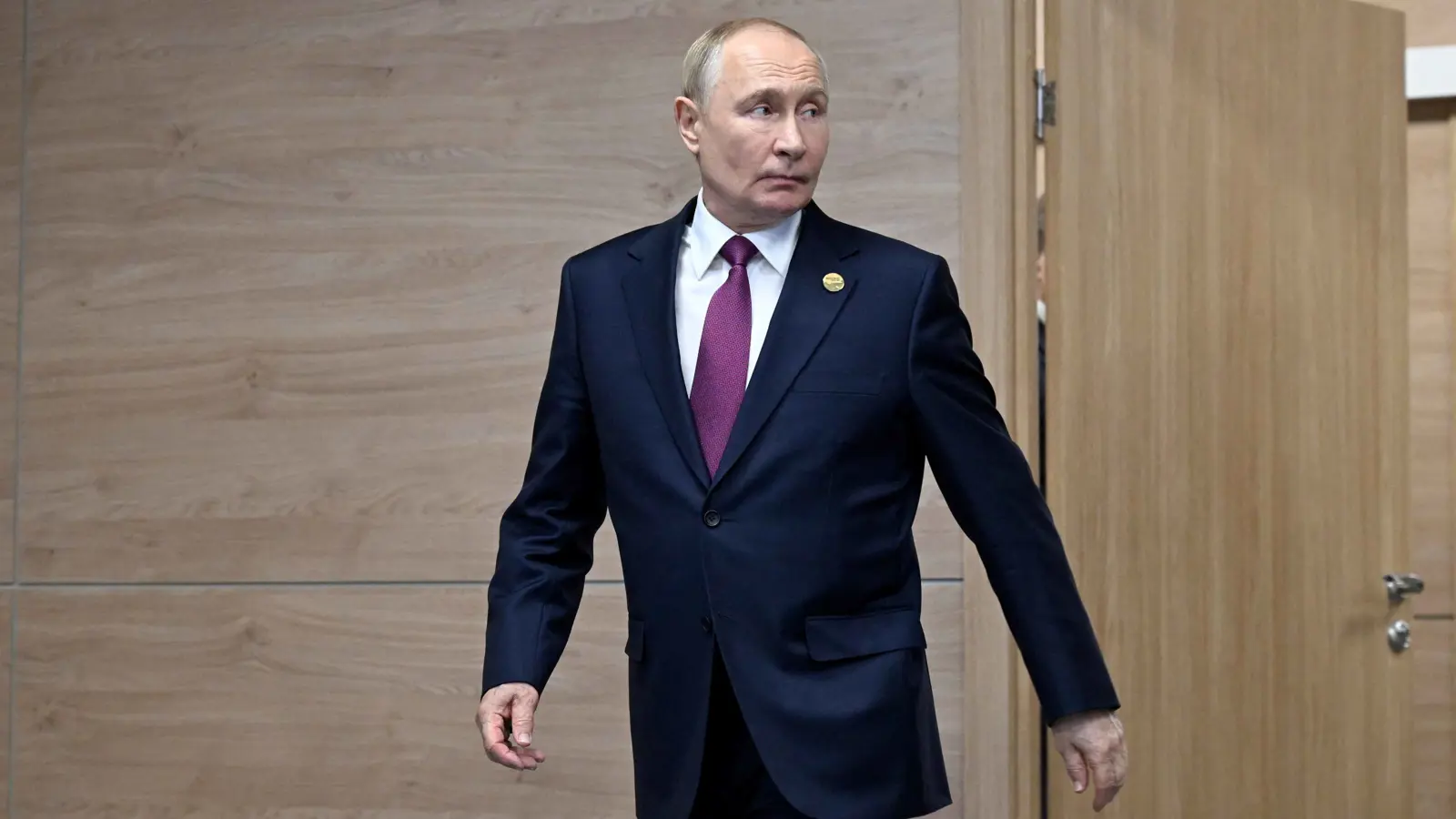 فرنسا وبريطانيا: لن نسمح لبوتين بتحقيق أهدافه