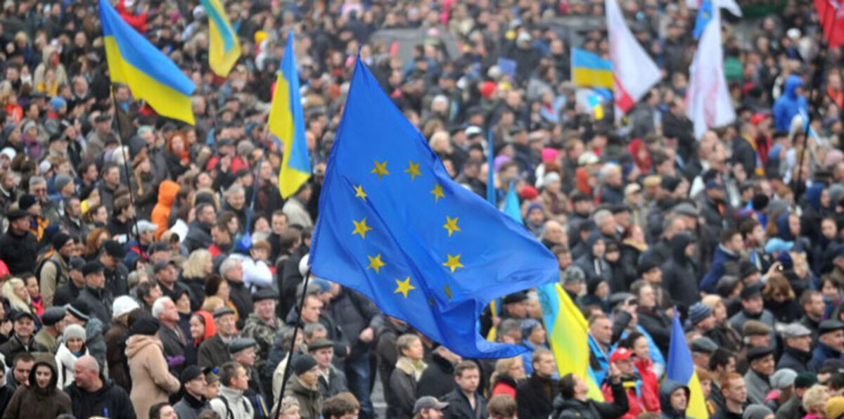 مظاهرة بروما للتنديد بمواقف روسيا تجاه أوكرانيا