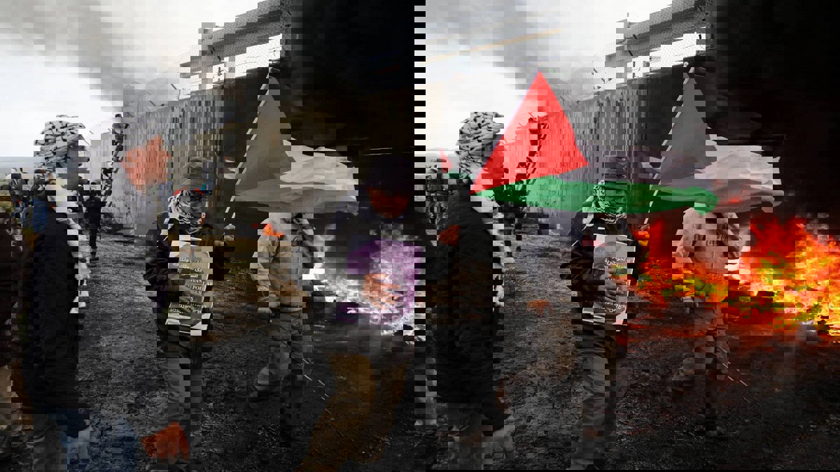 "الصحة الفلسطينية" تعلن استشهاد شاب برصاص الجيش الإسرائيلي في الضفة الغربية