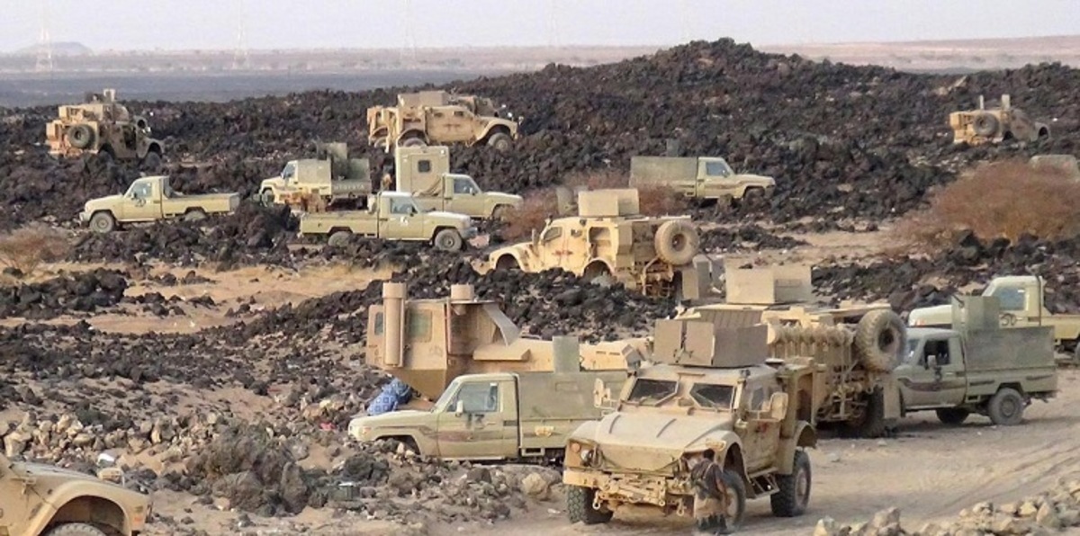 قوات الشرعية اليمنية تحتشد على مشارف نهم لفتح طريق إلى صنعاء