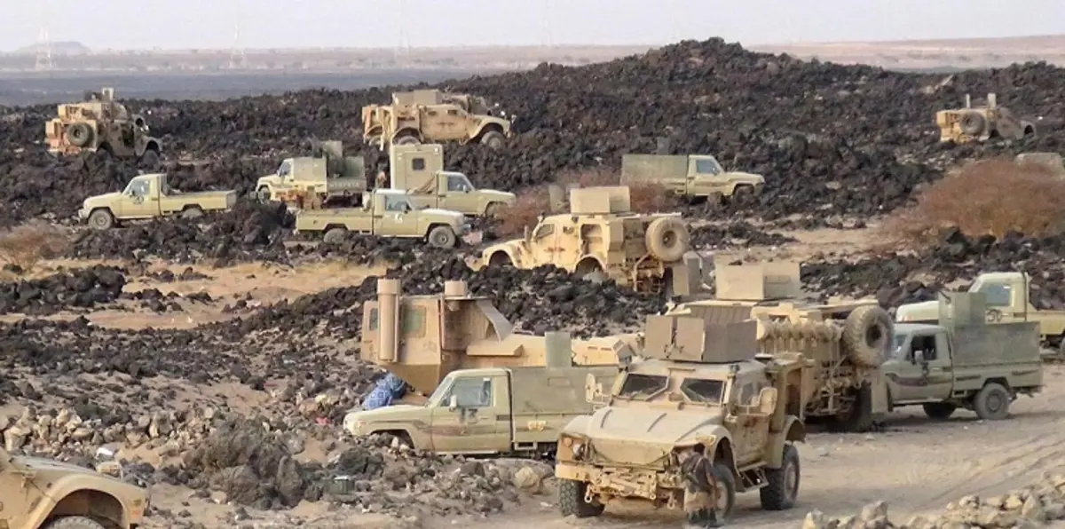 قوات الشرعية اليمنية تحتشد على مشارف نهم لفتح طريق إلى صنعاء