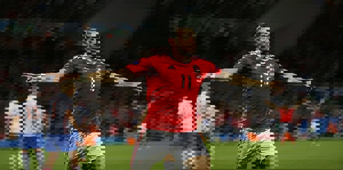 زوجة غاريث بيل تتصدر جميلات بريطانيا (صور)