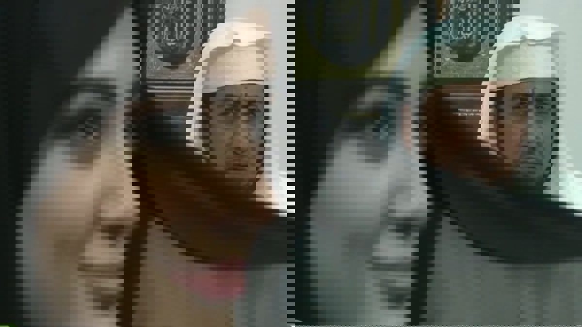 "القاضي ناصر القصبي".. فصل قاضٍ سعودي يعيد مشهدا شهيرا من "طاش ما طاش" للواجهة