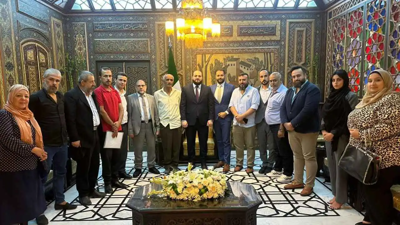 مصدر: سكان السومرية في دمشق تعرضوا لتهديدات بعد لقائهم المحافظ