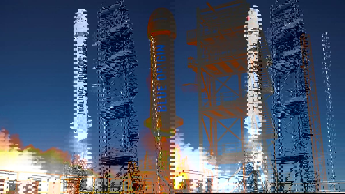 سارة صبري.. أول مصرية تحلق في الفضاء