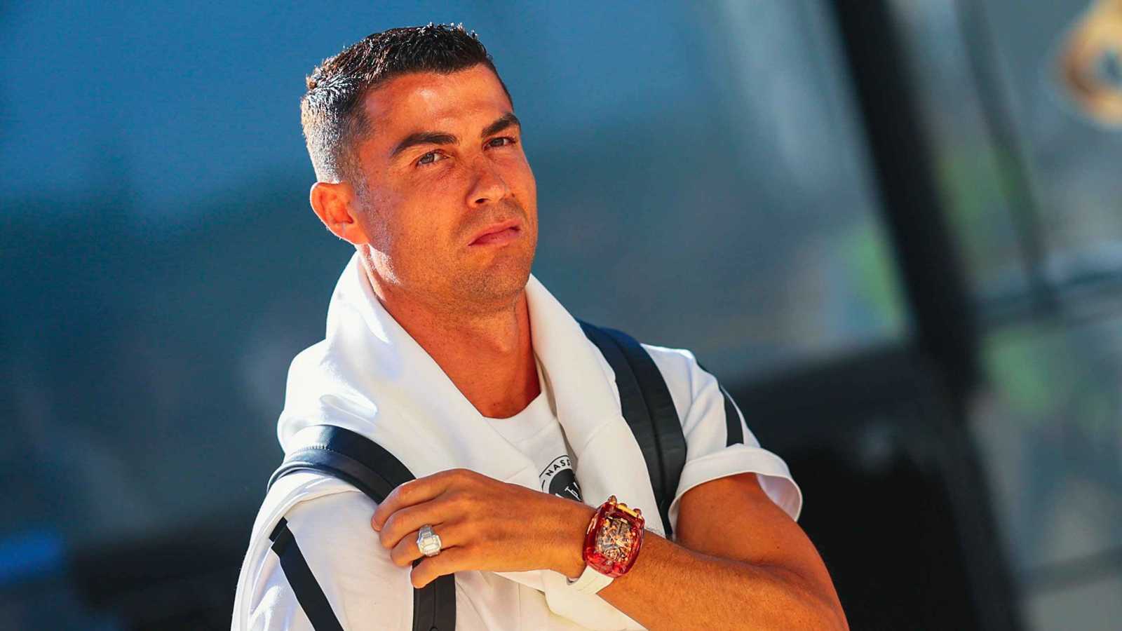 هذه كلمة قبيحة.. رد ناري من رونالدو بعد سؤال عن جواو فيلكس  (فيديو)