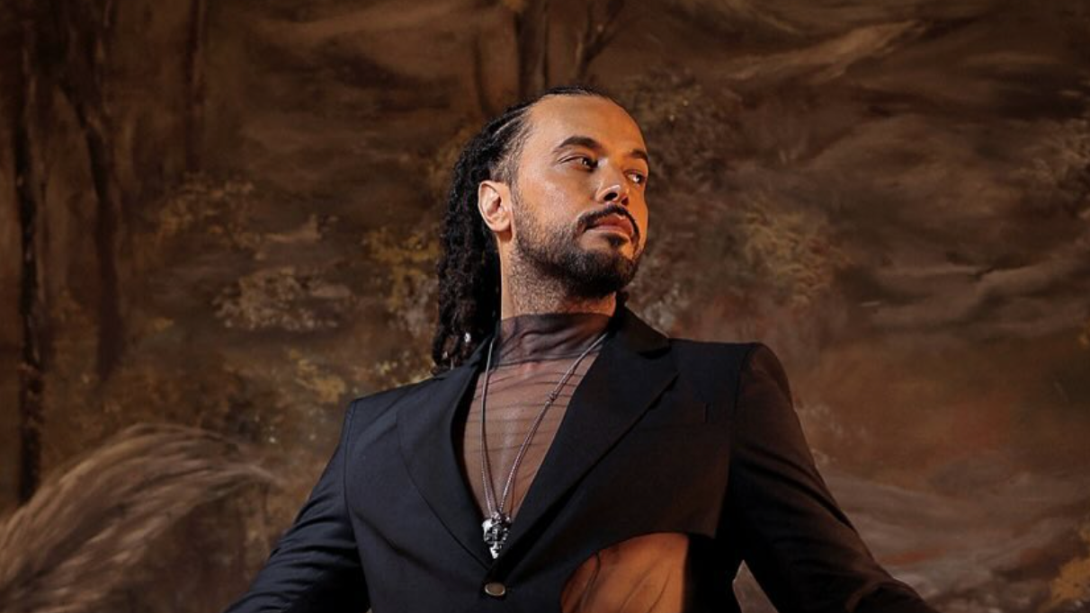 عبد الفتاح الجريني يعود للأضواء من الهند (صور)