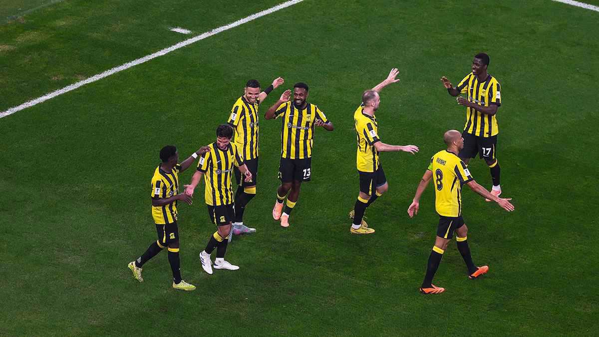 بعد الفوز بسباعية على الغرافة.. 4 لاعبين أثاروا إعجاب جمهور الاتحاد السعودي 