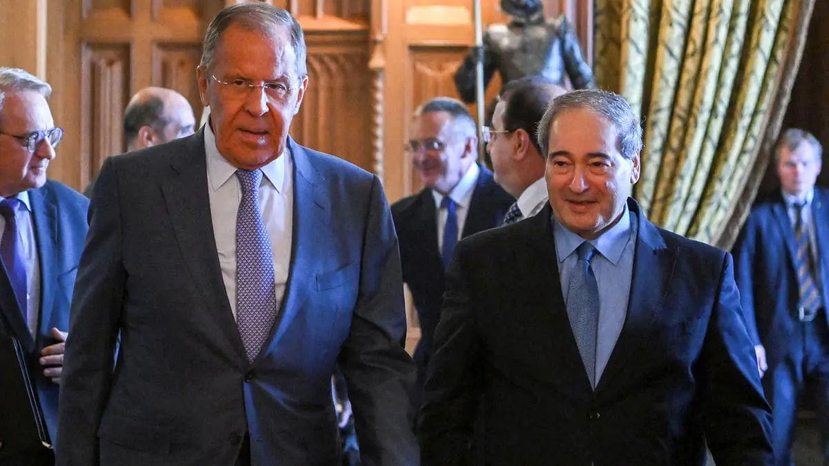 المقداد يطالب تركيا بسحب قواتها من سوريا.. ولافروف يدين هجمات إسرائيل