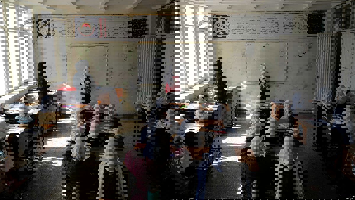 سلطات محلية شرق أفغانستان تعلن إعادة فتح بعض مدارس الفتيات