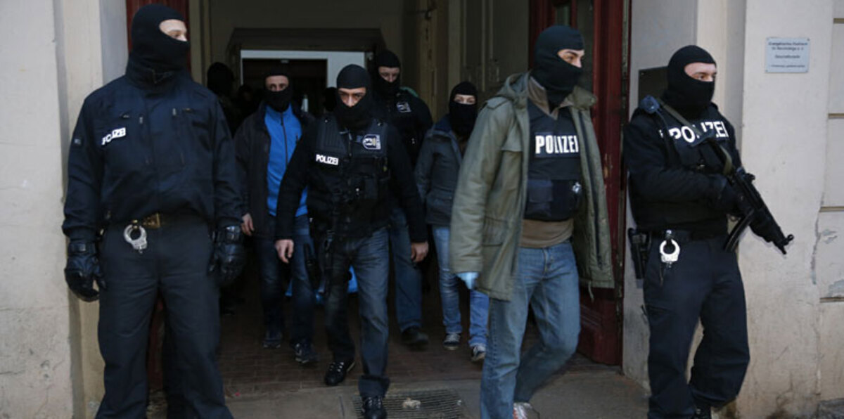 اعتقال لاجئ سوري في ألمانيا لحيازته كمية من مواد التنظيف