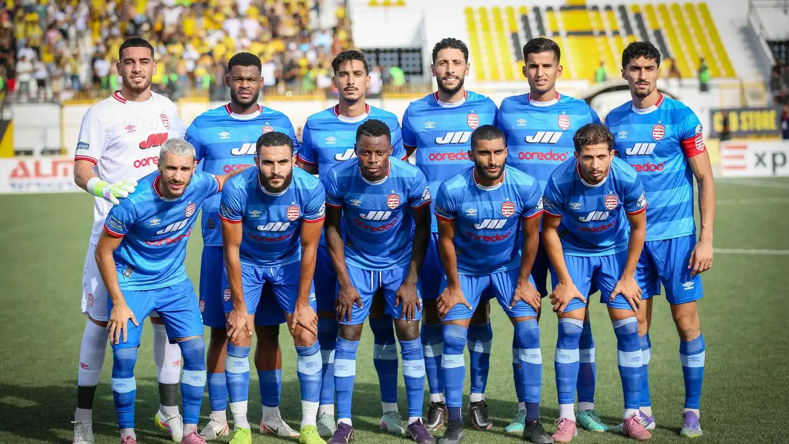 كشف أسرار النادي.. الإفريقي التونسي يعزل مستشار فيرجي شامبيرز