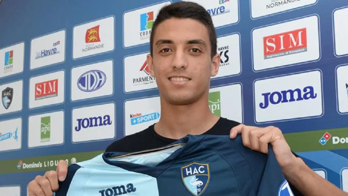 النادي الأهلي المصري يقترب من حسم صفقة مهاجم المقاولون العرب