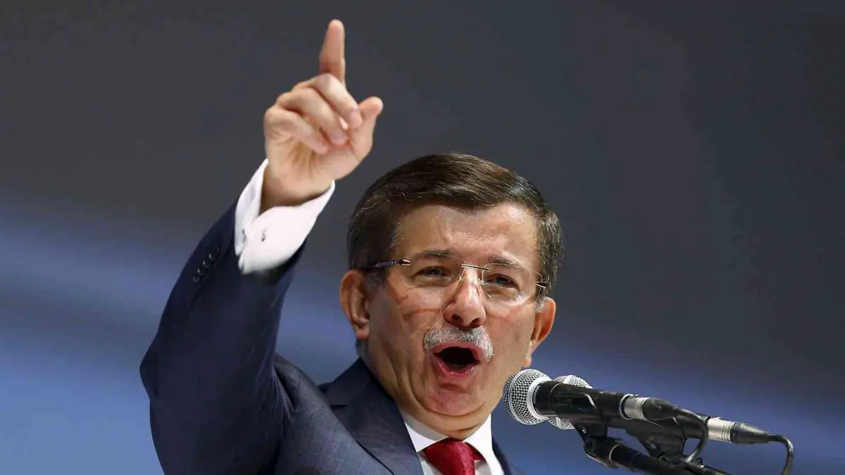 ظِل النظام يغضب.. "أوغلو" يهدد بكشف أسرار تُسوِّد وجوهًا كثيرة