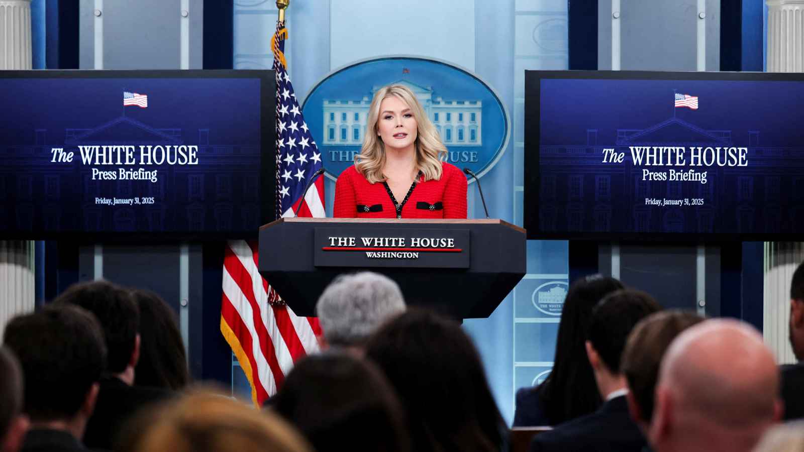 البيت الأبيض يصف "فضيحة سيغنال" بأنها مسألة منتهية