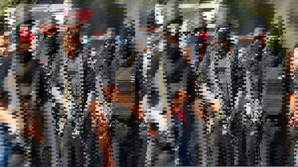 تونس تعلن إحباط مخطط لاستهداف مقار أمنية وعسكرية