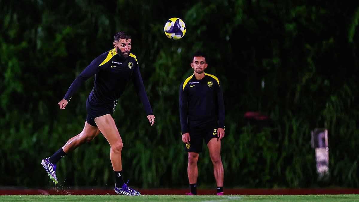 بنزيما انتهى.. جستنيه يشن هجوما على قائد الاتحاد السعودي